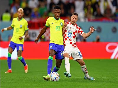 مباراة كرواتيا والبرازيل لأشواط إضافية بربع نهائي كأس العالم