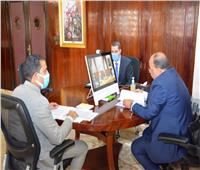 وزيرالتنمية المحلية يبحث مع محافظ القاهرة المشروعات الخدمية الجارية بالعاصمة 