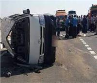 ٥ مصابين في حادث تصادم سيارة بأتوبيس في العياط