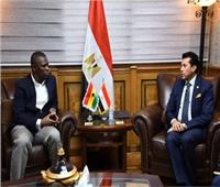 صبحي يبحث مع وزير الرياضة الغاني تعزيز أطر التعاون المشترك