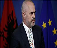 رئيس الوزراء الألباني يعد بزيادة الأجور