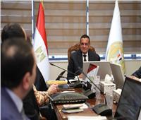  وزير التنمية المحلية يبحث مع وفد "فولبرايت" مصر مجالات التعاون المشترك