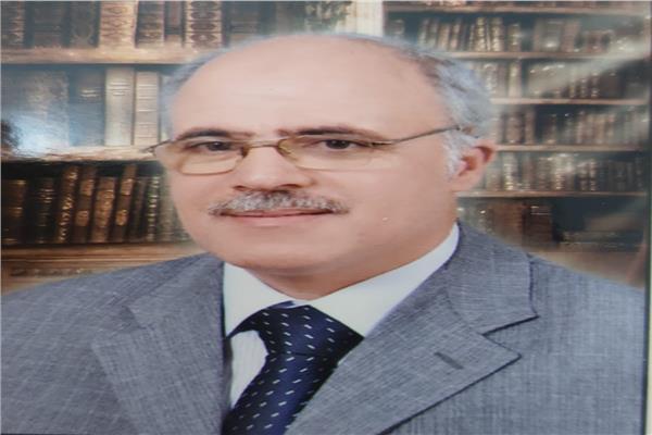 الكاتب الصحفي محمود الخولي
