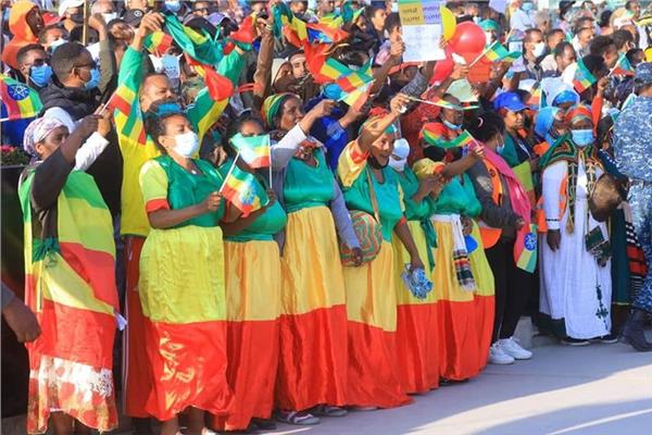 جانب من الحشود الداعمة للحكومة الإثيوبية بأديس أبابا