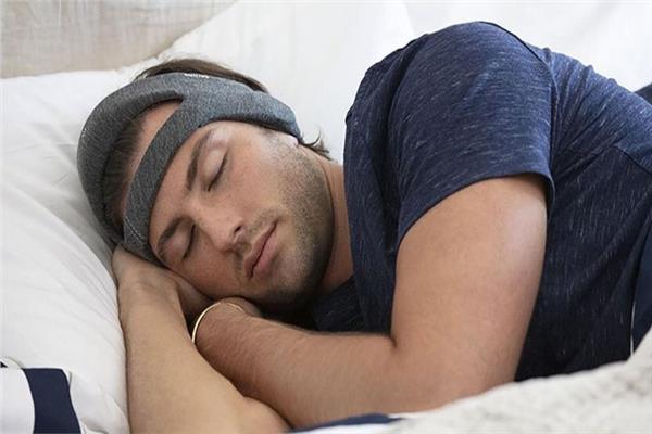 علاقة النوم الأصابة بأمراض القلب