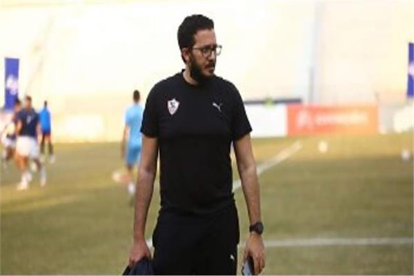 الدكتور محمد أسامة رئيس الجهاز الطبي للفريق الأول لكرة القدم بنادي الزمالك