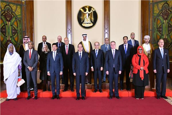 الرئيس عبد الفتاح السيسي يستقبل  وزراء الشباب والرياضة العرب