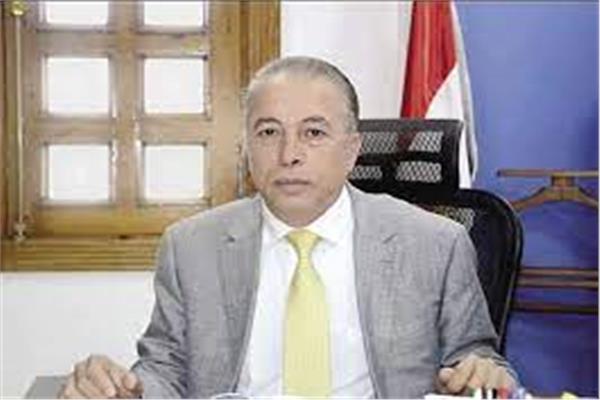 حاتم محمود حسن  نائب رئيس هيئة المجتمعات العمرانية