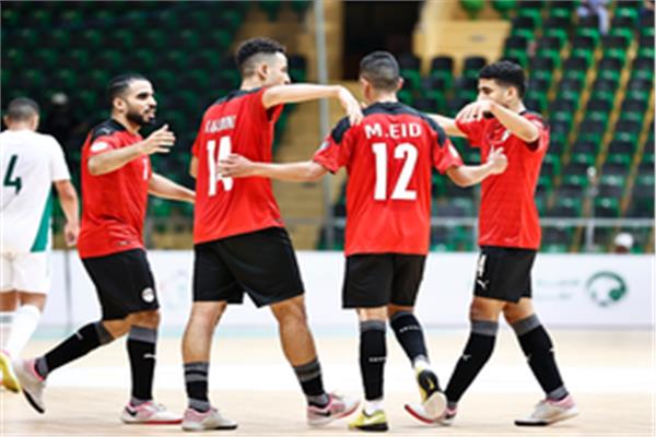 منتخب الصالات يتقدم بثنائية أمام الجزائر
