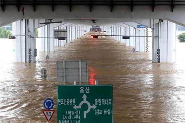 فيضانات غير مسبوقة بكوريا الجنوبية