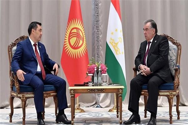 رئيسا قرغيزستان وطاجيكستان