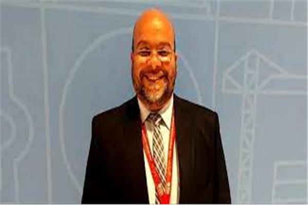  عبد العزيز الشناوي الأمين العام لحزب العدل