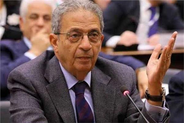  عمرو موسى الأمين العام السابق لجامعة الدول العربية 