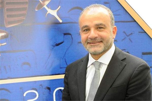 عبدالمنعم الحسيني رئيس الاتحاد المصري للسلاح
