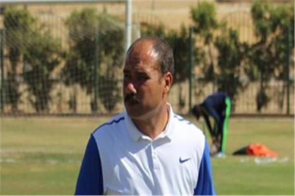 محمد إسماعيل مدير الكرة بالفريق الأول لكرة القدم بنادي إنبى