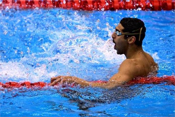 عبدالرحمن سامح لاعب المنتخب الوطني للسباحة