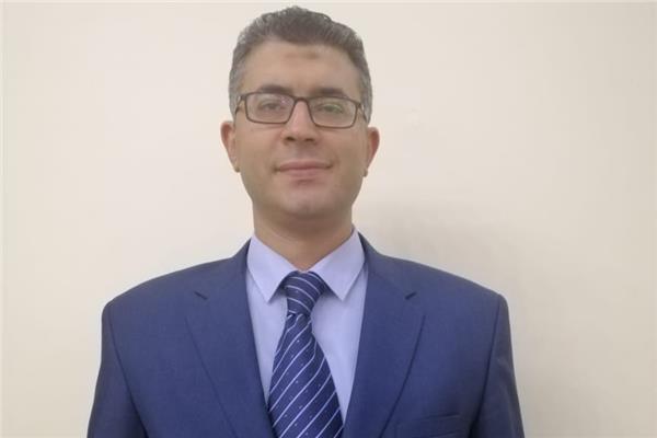 الدكتور أحمد عبدالحفيظ مدير مستشفى النيل 