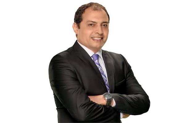 عمرو عبد الحق رئيس نادي النصر