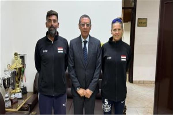 نيكول أنجولو مدرب المنتخب المصري للكرة الطائرة الشاطئية