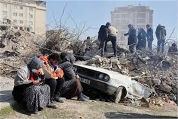 مقتل وأصابة الألاف فى زلزالين بتركيا وسوريا