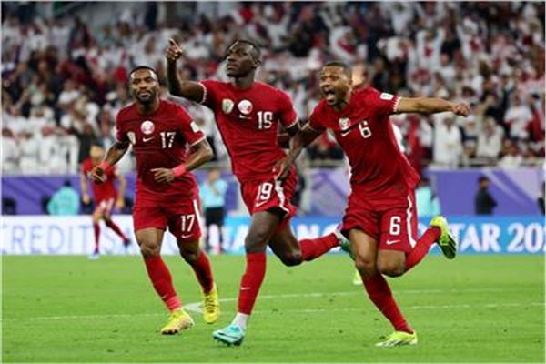 منتخب قطر يتأهل لنهائي أمم آسيا