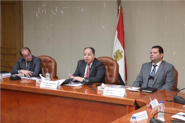 وزير المالية : الأوضاع الاقتصادية فى مصر تتحسن.. و«الفترة اللى جاية أفضل» |  الأخبار المسائى