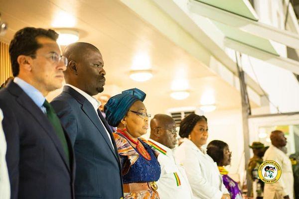 الدكتور أشرف صبحي و السيد نانا أكوفو-أدو رئيس غانا