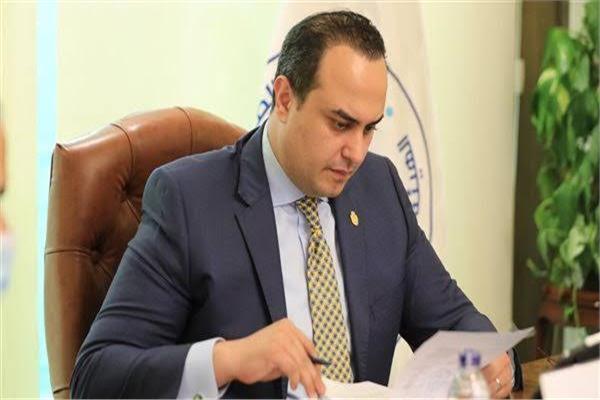 الدكتور أحمد السبكي، رئيس الهيئة العامة للرعاية الصحية 