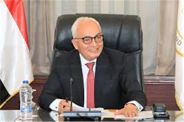 الدكتور رضا حجازى، وزير التربية والتعليم 