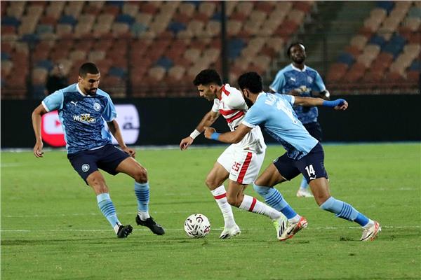 نادي بيراميدز والزمالك