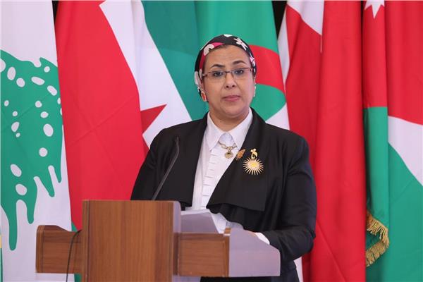 .المستشارة أمل عمار