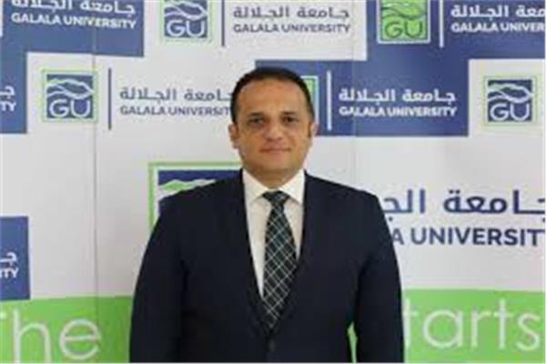 الدكتور محمد الشناوي رئيس جامعة الجلالة