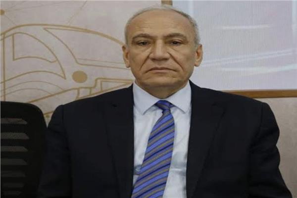 الدكتور حسن سند 