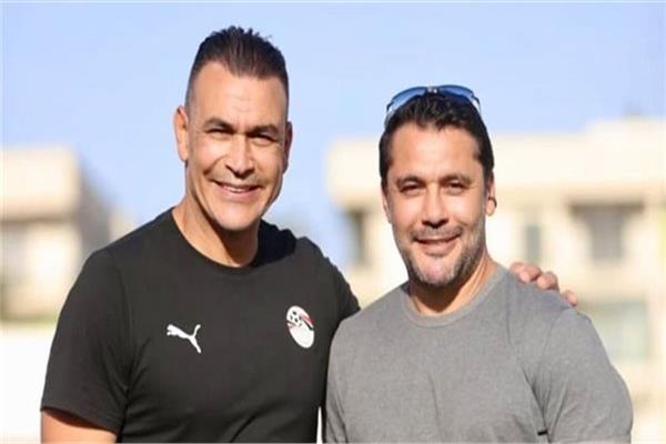  أحمد حسن وعصام الحضري 