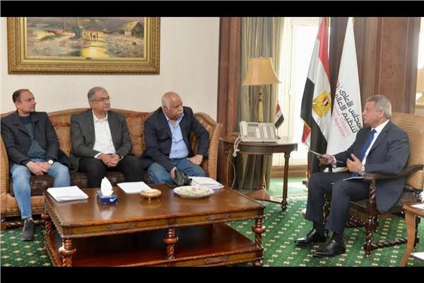 رئيس الأعلى للإعلام خلال أعمال لجنة صياغة التوصيات النهائية