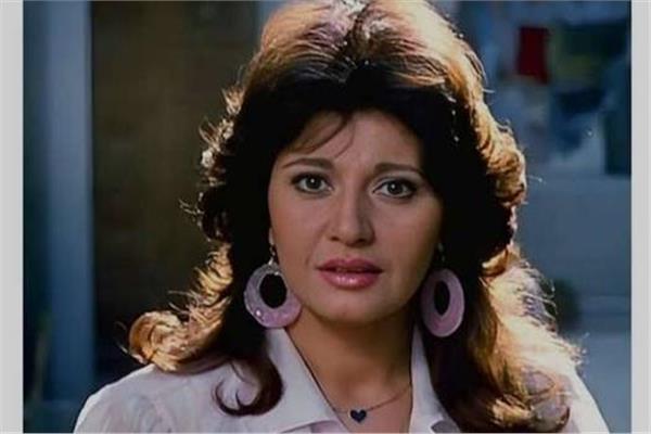 الفنانة مديحة كامل