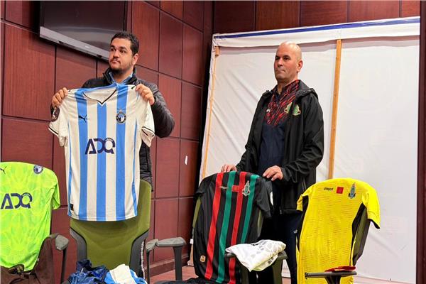 الاجتماع الفني لمباراة بيراميدز والجيش الملكي