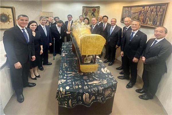 وزير الخارجية يلتقي عدداً من الوزراء وكبار المسؤولين وصناع القرار في اليابان