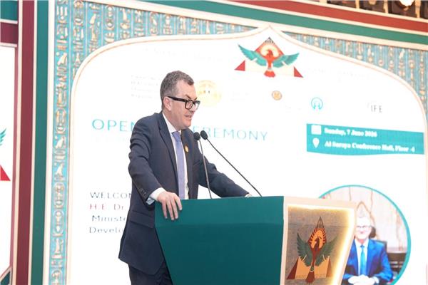 وزير التخطيط 