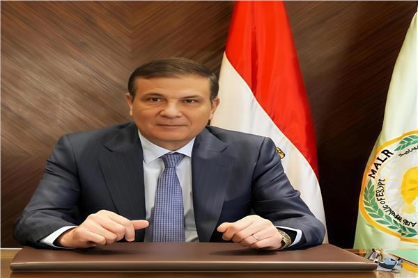  علاء فاروق وزير الزراعة واستصلاح الأراضي
