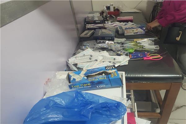 بعض الأدوات المستخدمة