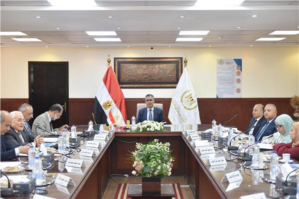  وزير التموين  يترأس عمومية المصرية القابضة للصوامع والتخزين 
