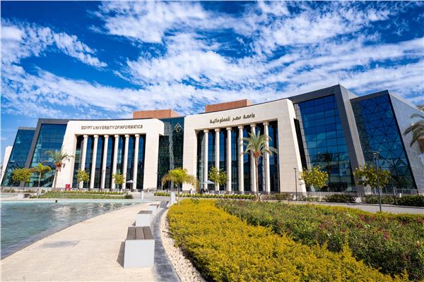 اعتماد الدراسات العليا بكلية علوم الحاسب والمعلومات