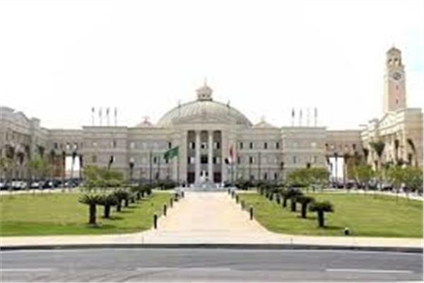 جامعة القاهرة