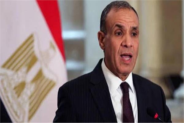 د. بدر عبد العاطى وزير الخارجية