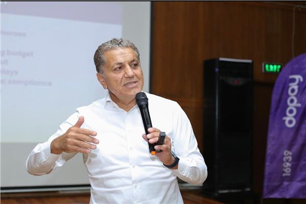 كيف تعيد التكنولوجيا رسم خريطة الخدمات المالية للموظفين في مصر؟