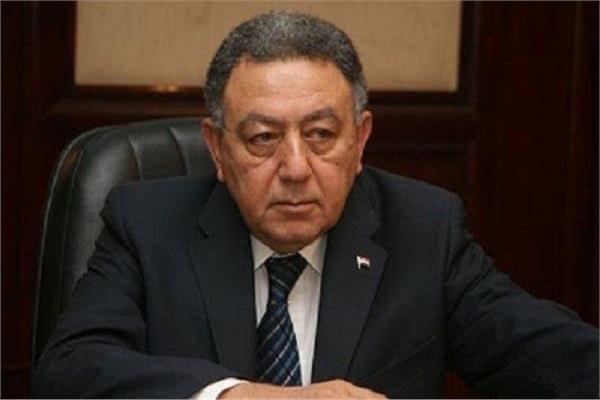 الدكتور عمرو حلمي، وزير الصحة الأسبق