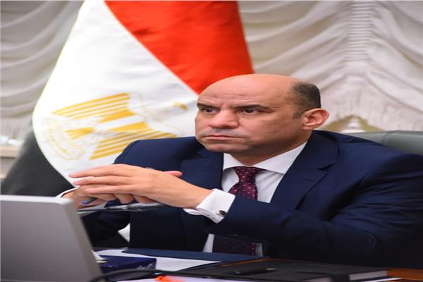 وزير العمل