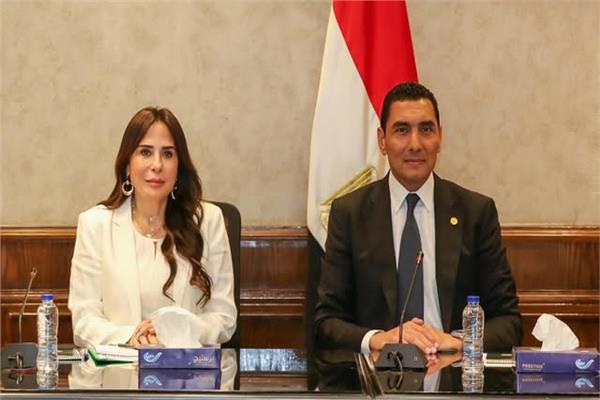 جوهر نبيل و المهندسة راندة المنشاوي