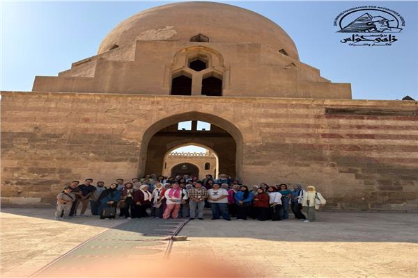 استمرار تأهيل الكوادر الشابة 